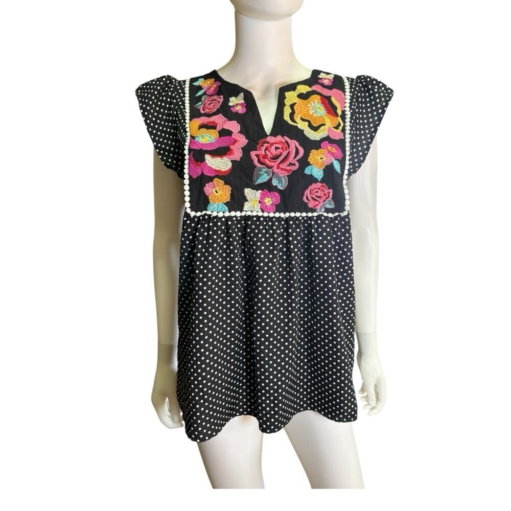 Savana Jane polka dot floral embroidered top Size S black short sleeve Boho